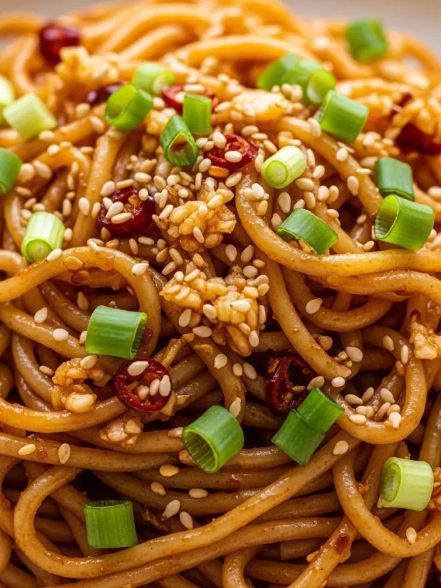Delicious Chili Garlic Noodles: Quick & Easy Recipe (Web Story)