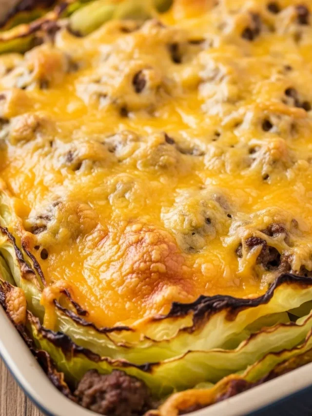 Savory Crispy Cabbage Burger Bake: Quick Family Dinner Delight! (Web Story)